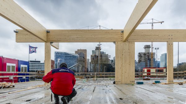 HSB bouwt in hout op de Zuidas